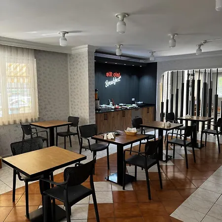 Elit Otel 3*