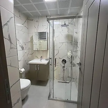 Elit 3*