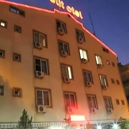 Elit Hotel 3*
